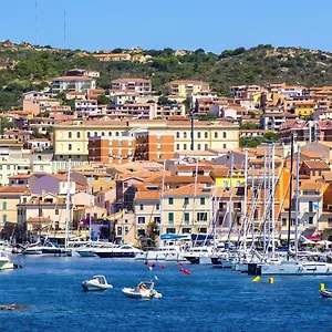 Apart-hotel Ahr Leonis, La Maddalena (Sassari)